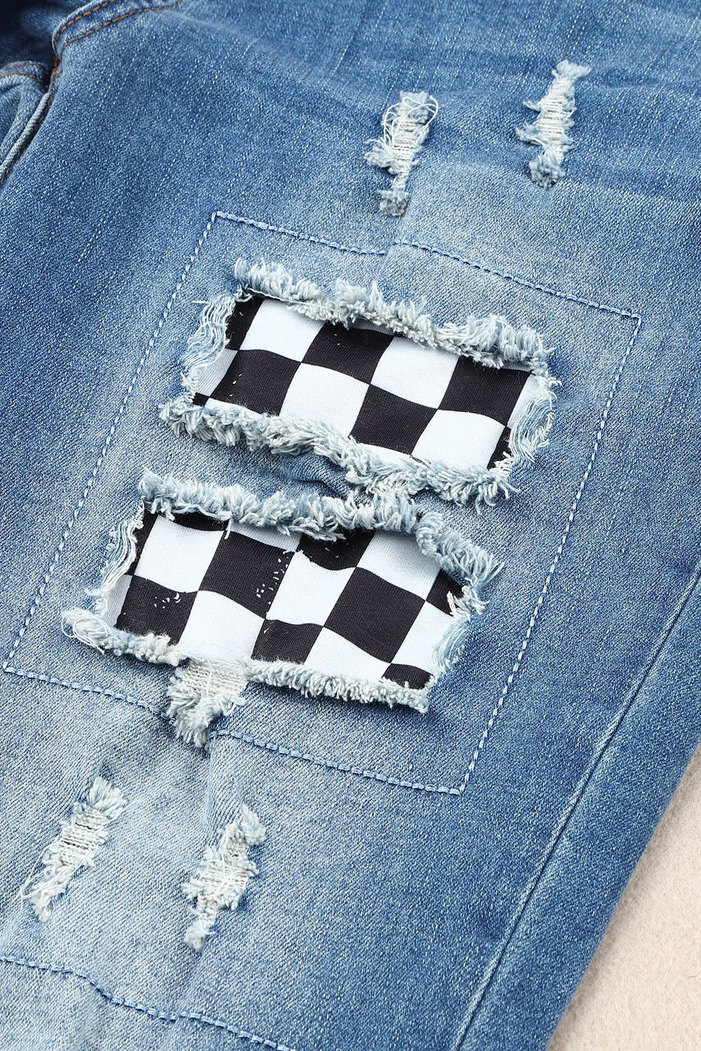 *App Exclusive* Checkered Patchwork Mid Waist Distressed Jeans