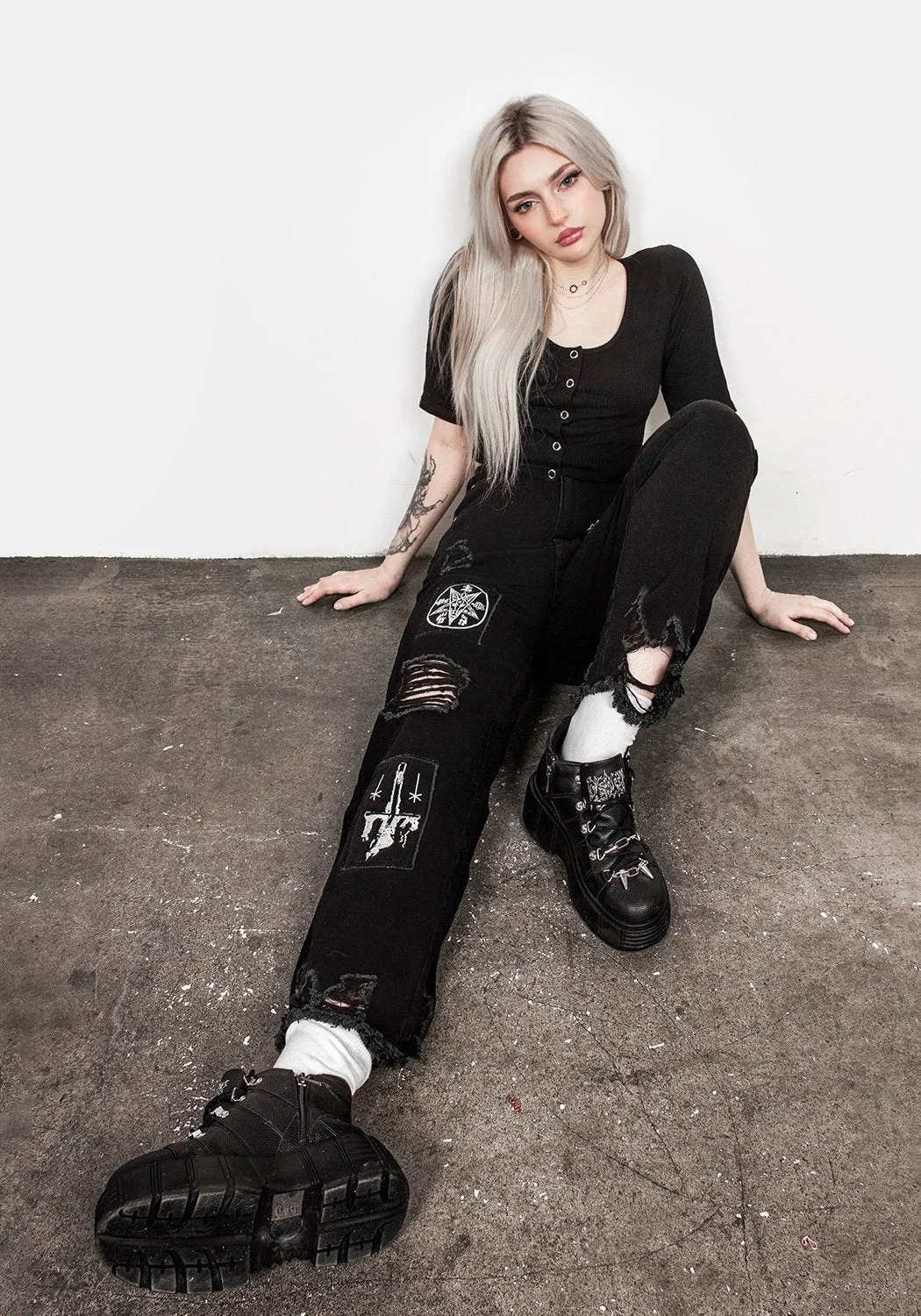 Black Arts Distressed Jeans